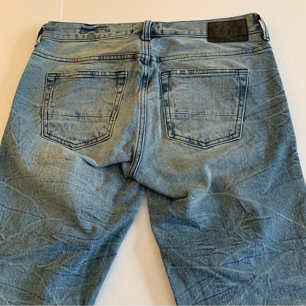 PacSun Jeans. Rips by thighs and knees. Distressed. Five pockets 30L X 3… - Picture 6 of 12
